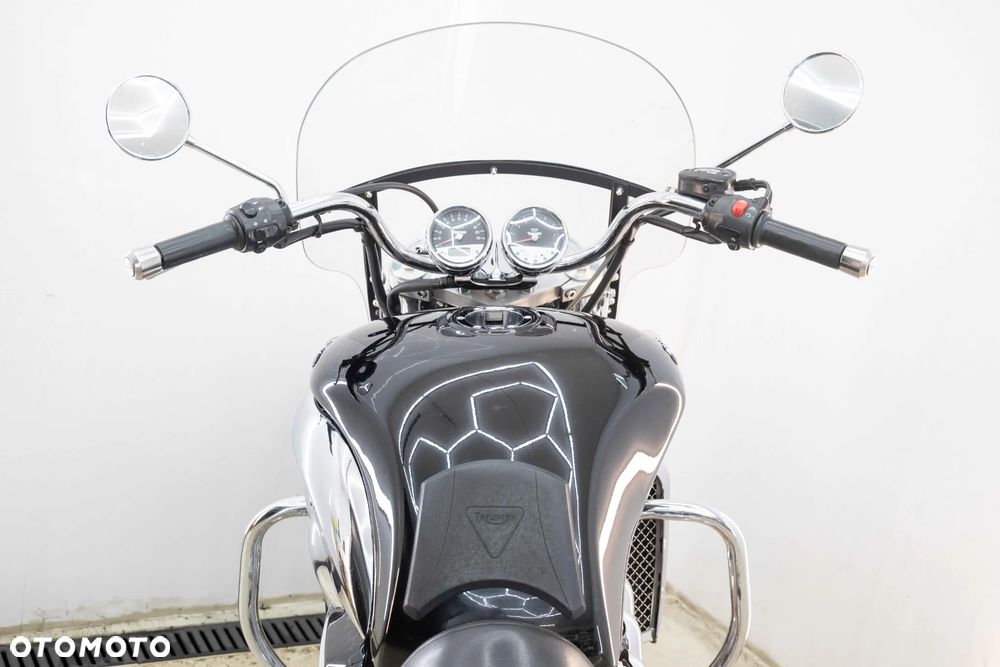 Triumph Rocket - 25