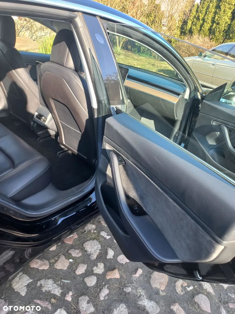 Tesla Model 3 Long Range RWD - 18