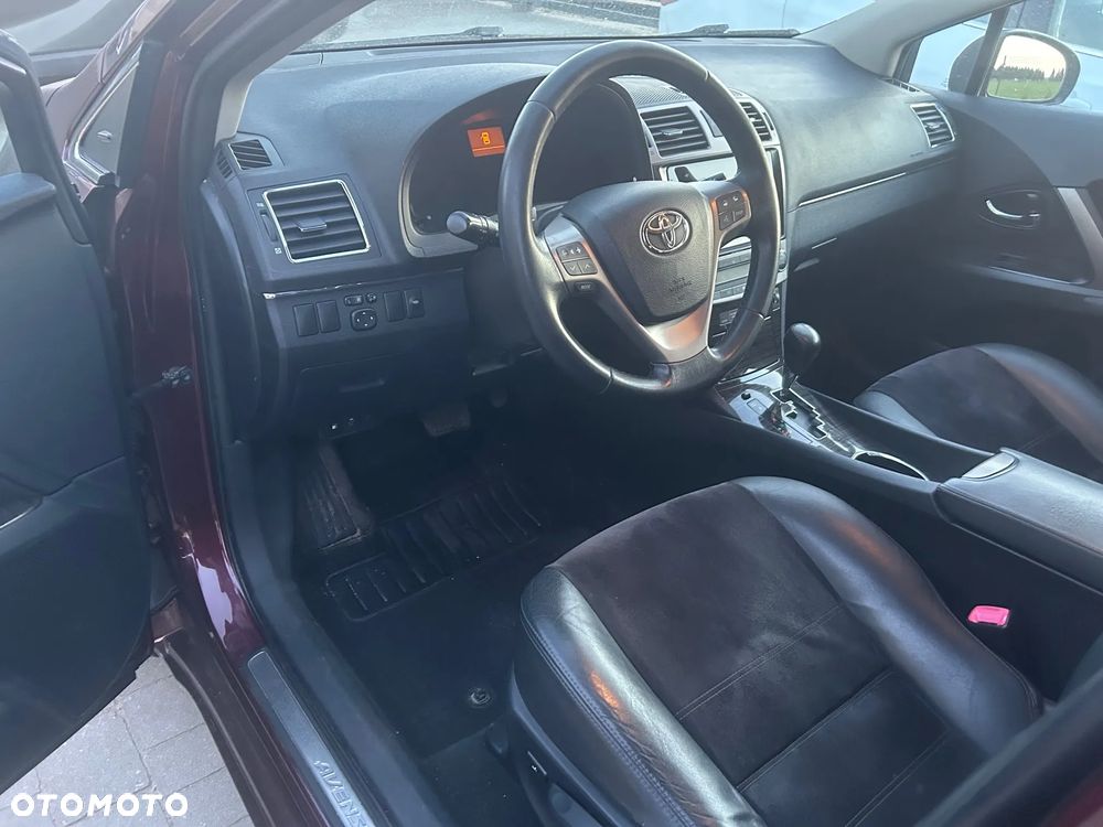 Toyota Avensis 2.0 Premium EU5 MS - 7