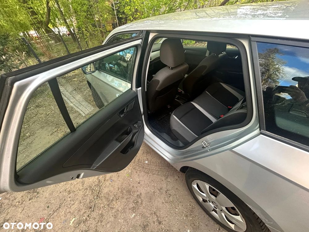Skoda Fabia 1.2 TSI Ambition - 14