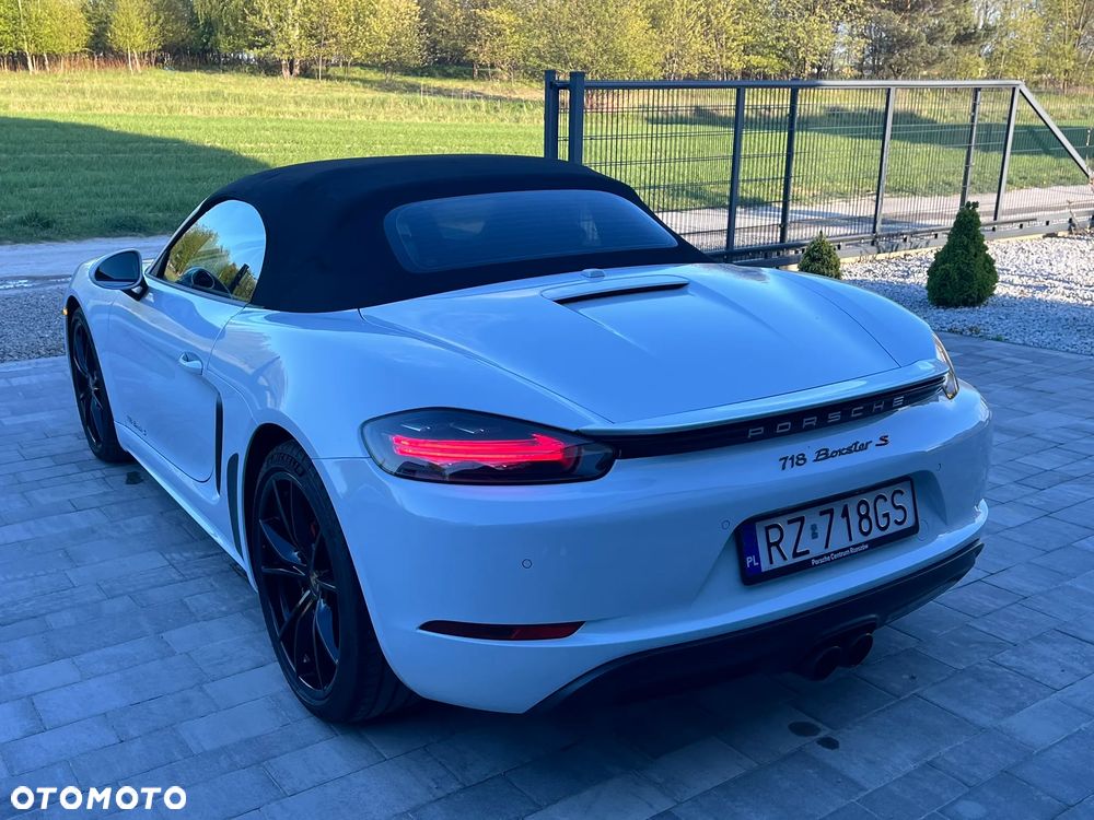 Porsche 718 Boxster S PDK - 23