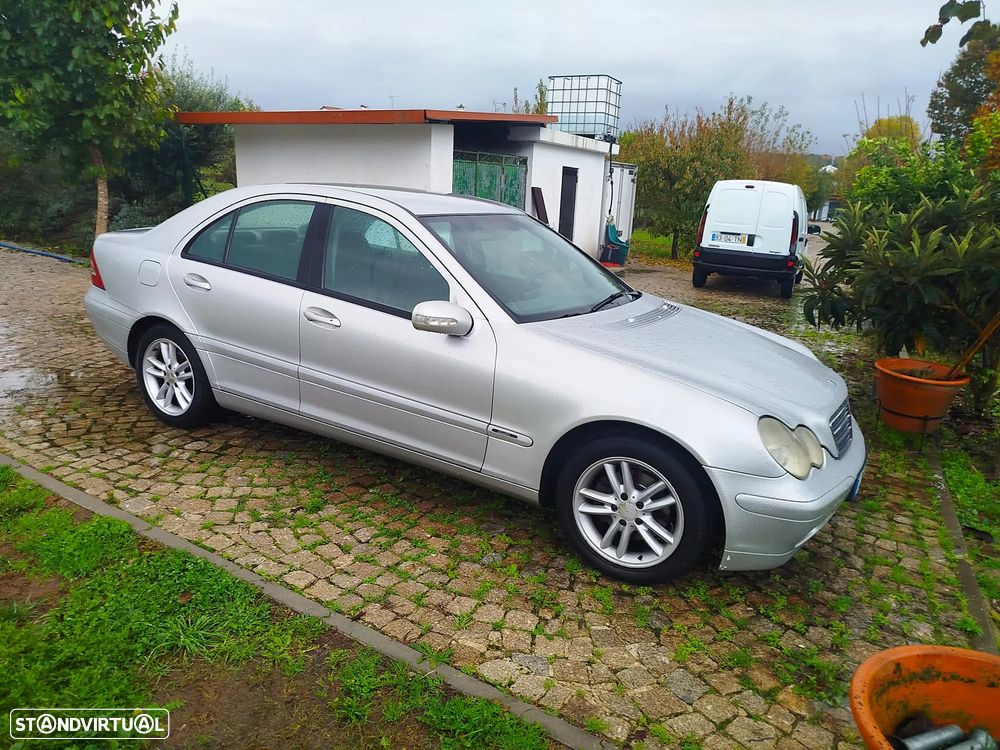 Mercedes-Benz C 220 - 1