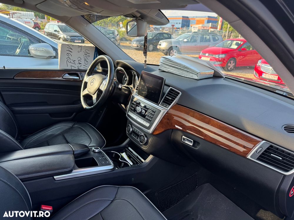 Mercedes-Benz ML 350 BlueTEC 4MATIC Aut - 10