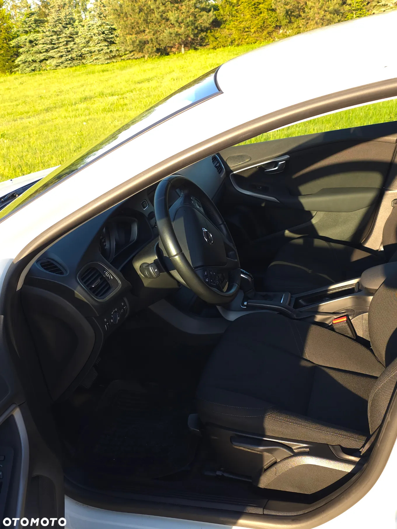 Volvo V40 T3 Drive-E Momentum - 7