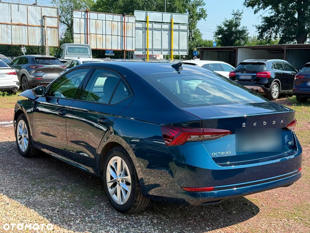 Skoda Octavia - 14