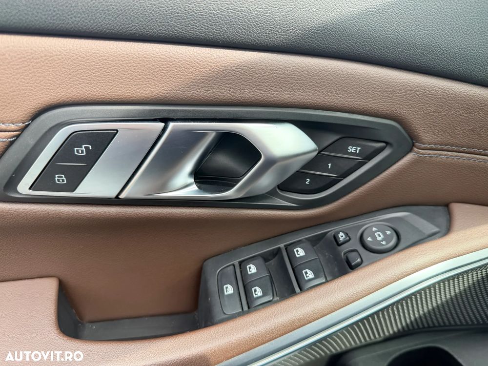 BMW Seria 3 330i xDrive Aut. - 21