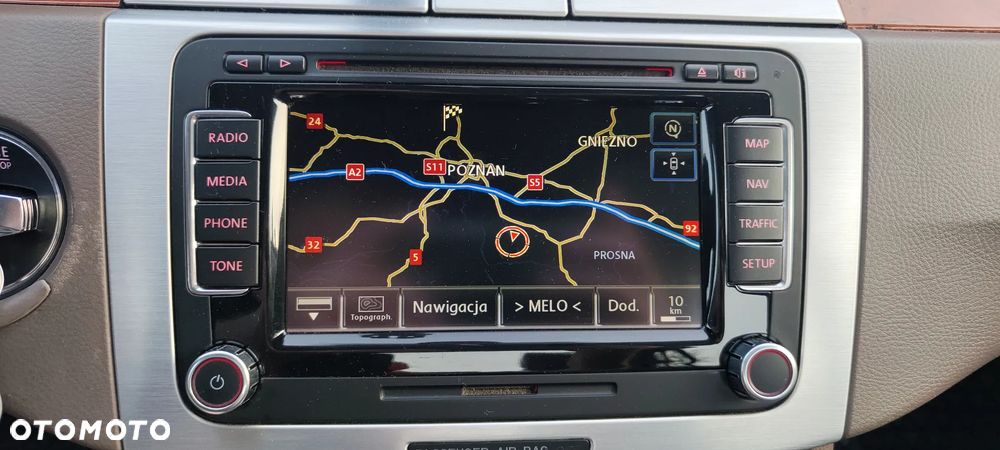 Volkswagen Passat 2.0 TDI DPF Highline DSG - 16