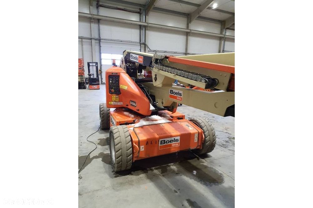 JLG E450AJ - 5