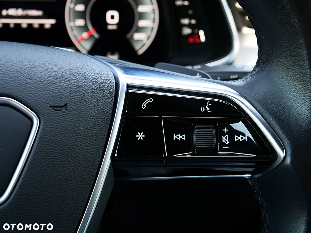 Audi A6 Avant 40 TDI quattro S tronic - 6