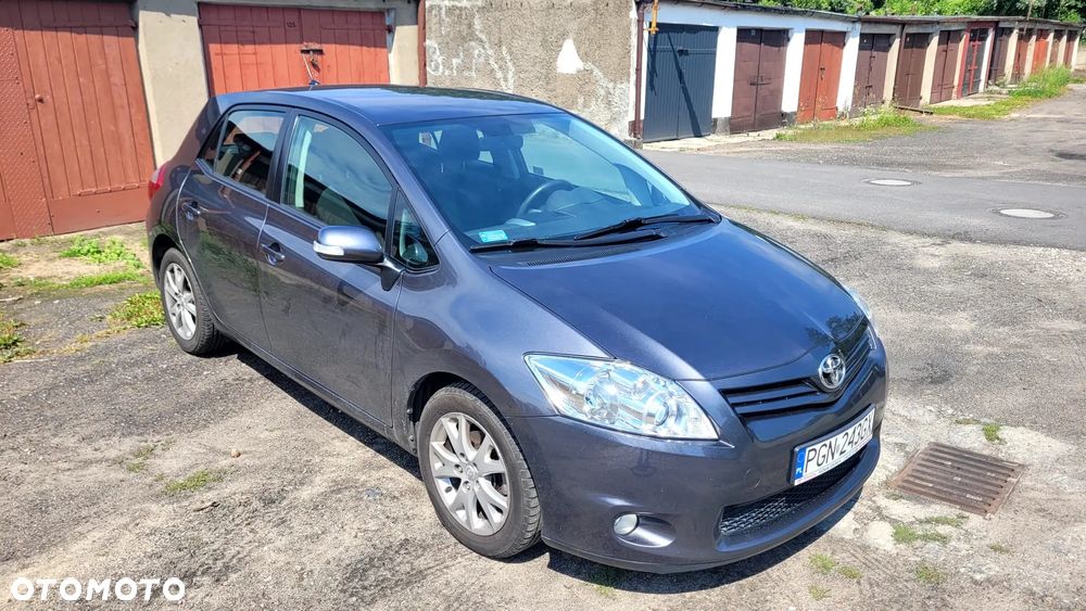 Toyota Auris 1.33 VVT-i Life Comfort - 2