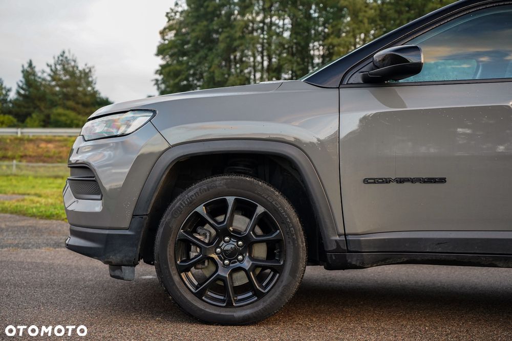 Jeep Compass - 9