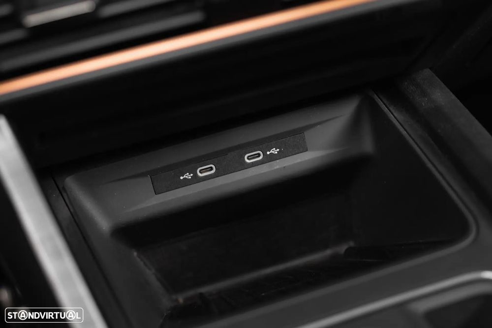Cupra Formentor 1.4 e-Hybrid DSG VZ - 35
