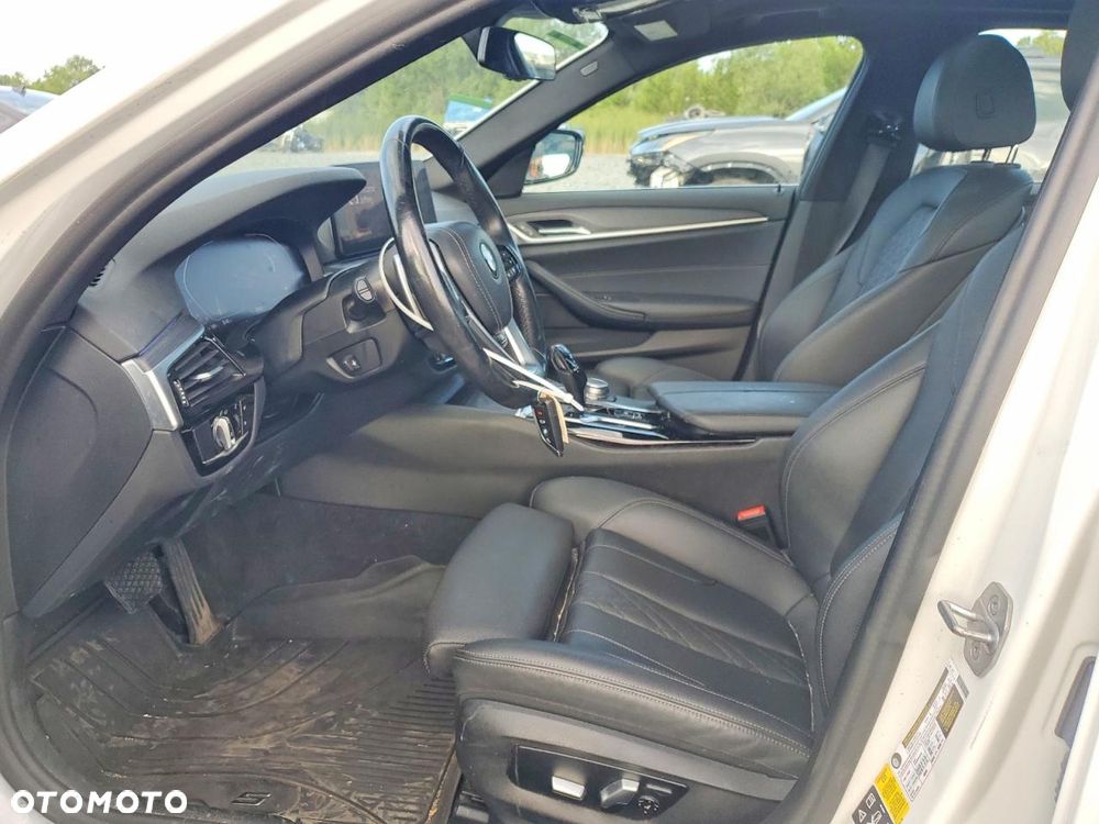 BMW Seria 5 530i xDrive Luxury Line - 8