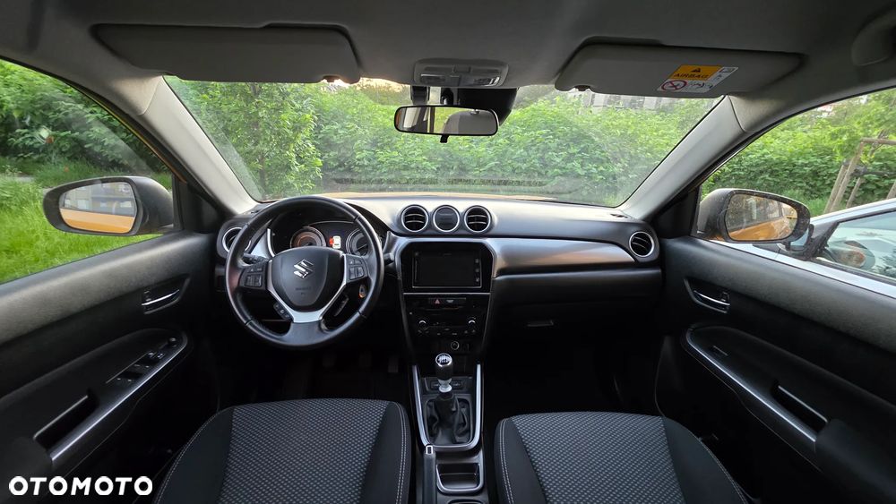 Suzuki Vitara 1.4 Boosterjet SHVS Premium 2WD - 19