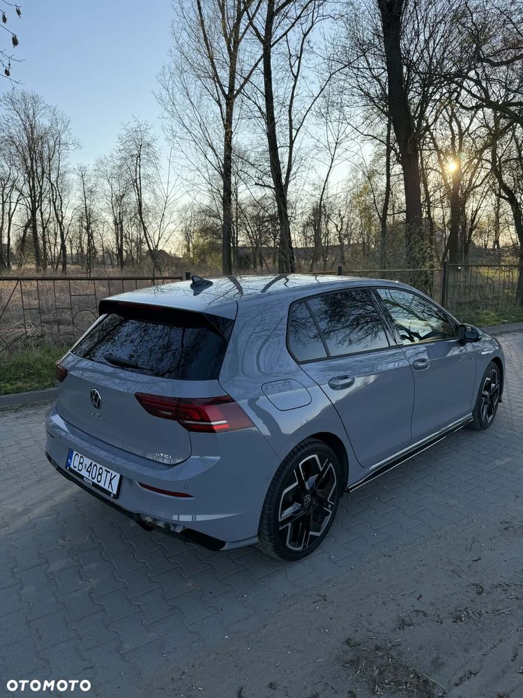 Volkswagen Golf 1.5 eTSI mHEV R-Line Plus DSG - 25