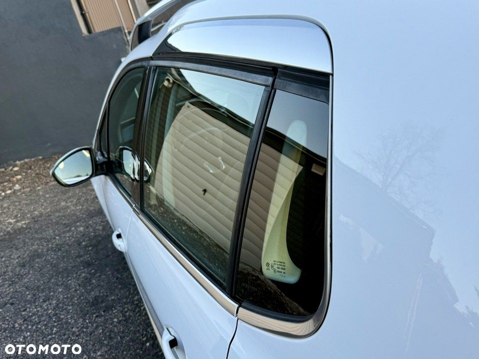 Peugeot 2008 120 VTI Allure - 12