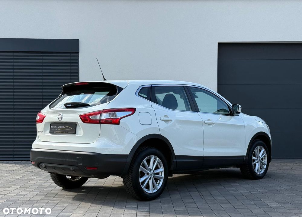 Nissan Qashqai 1.6 DIG-T 360 - 5