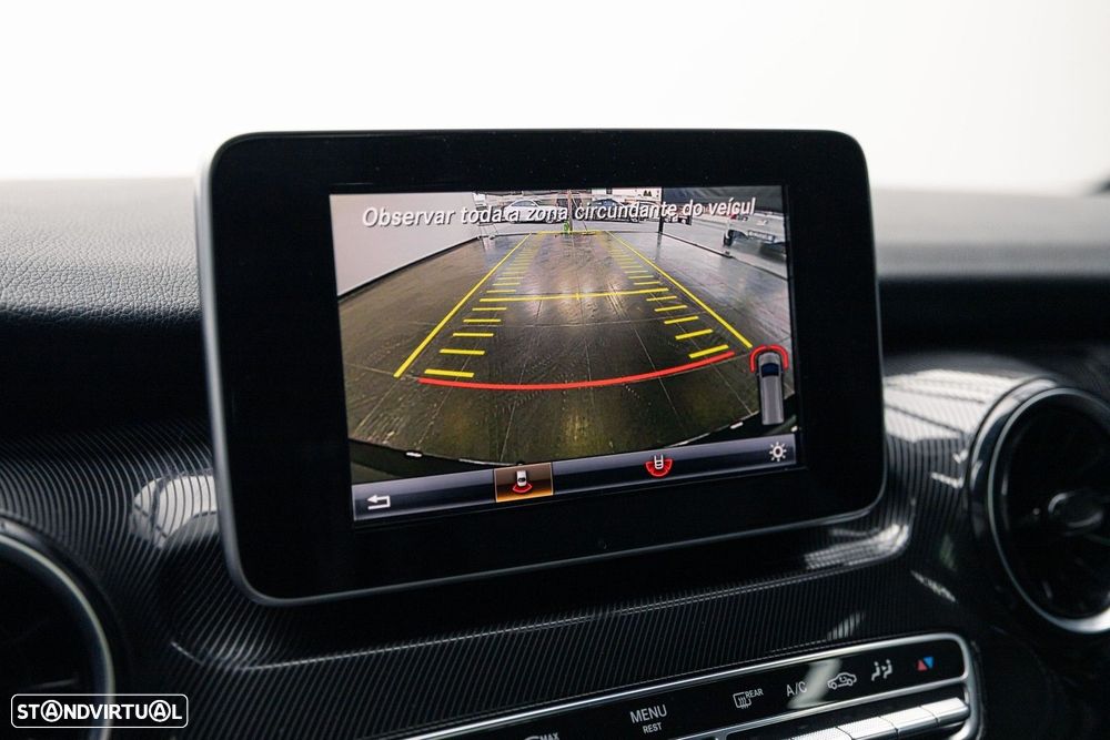 Mercedes-Benz V 220 d Exclusive - 44