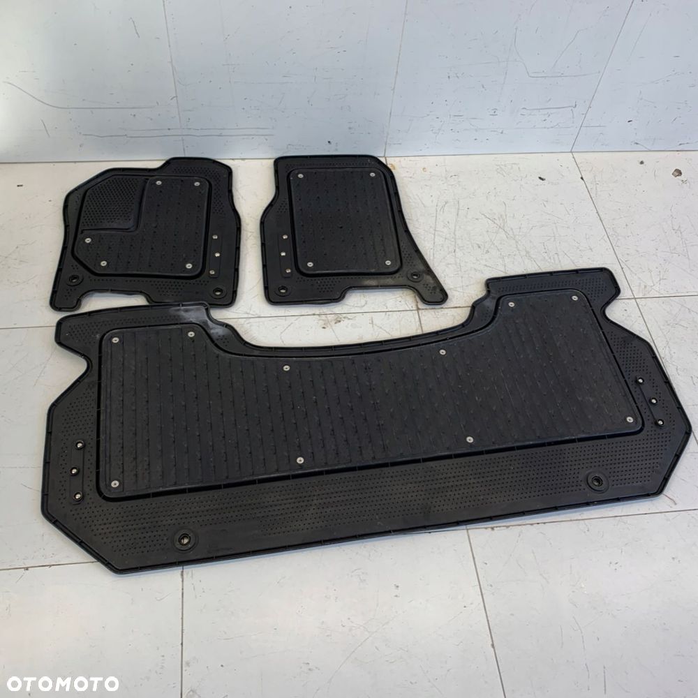 Dywaniki chodniczki oryginalne komplet 3szt DODGE RAM V 1500 LIMITED 22r - 8