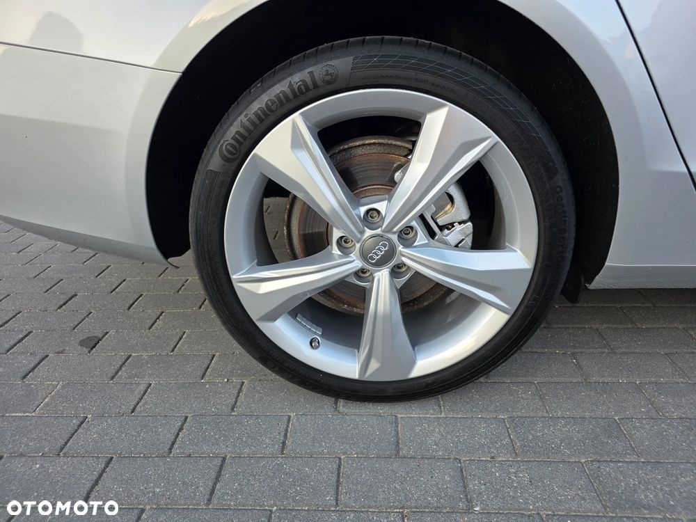 Audi A4 Limousine - 25