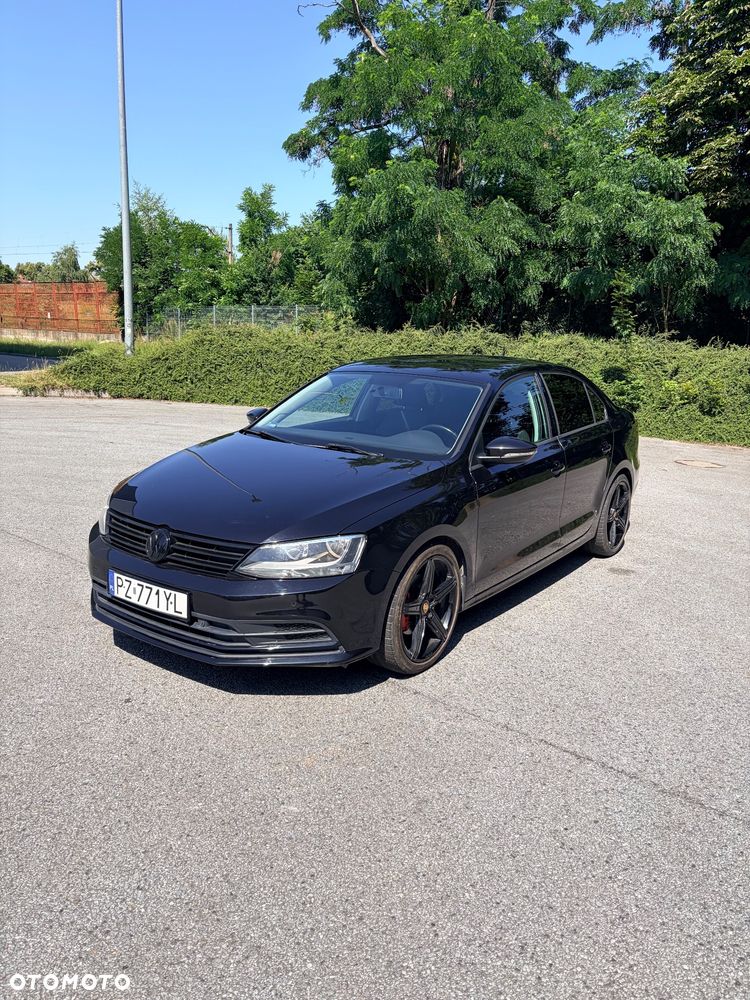 Volkswagen Jetta 1.4 TSI BMT Trendline - 9