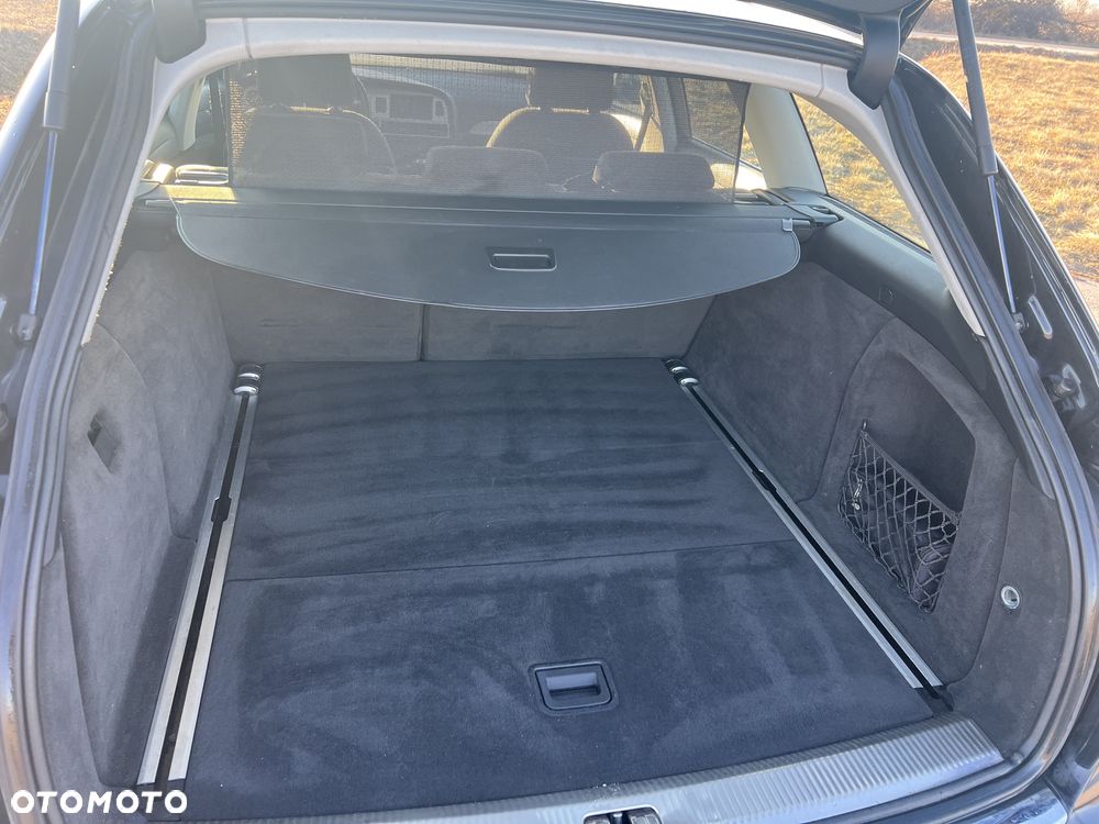 Audi A6 Avant - 8