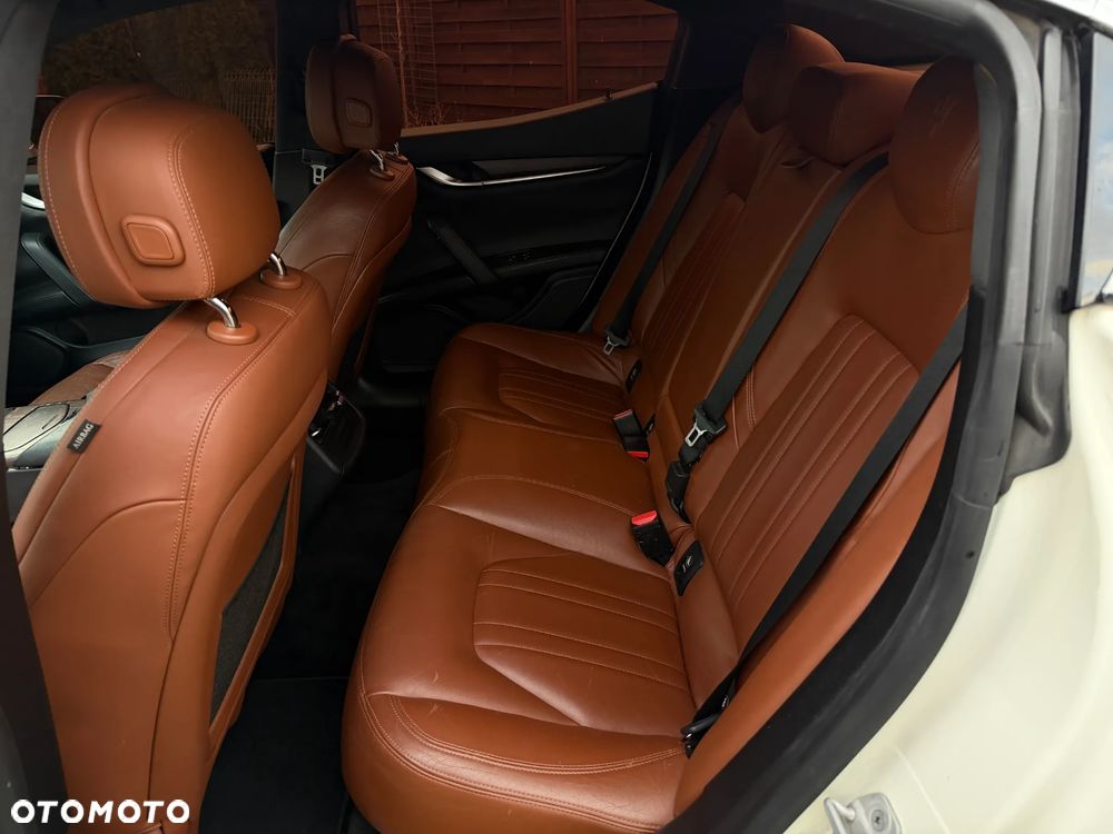Maserati Ghibli Automatik - 31