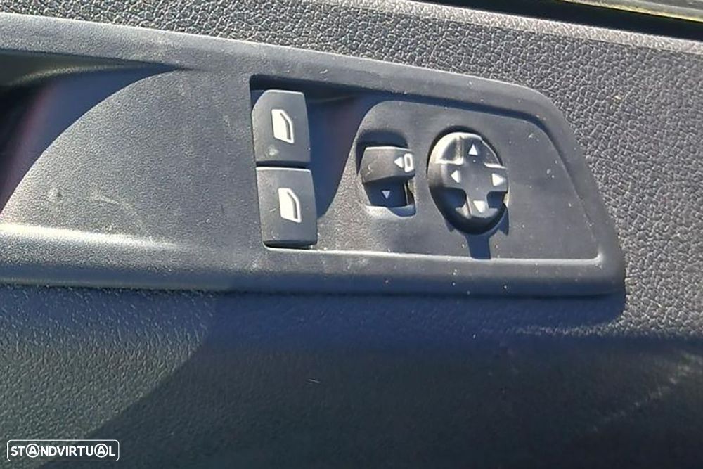 Opel vivaro 2.0 cdti l3h1 essentia - 11