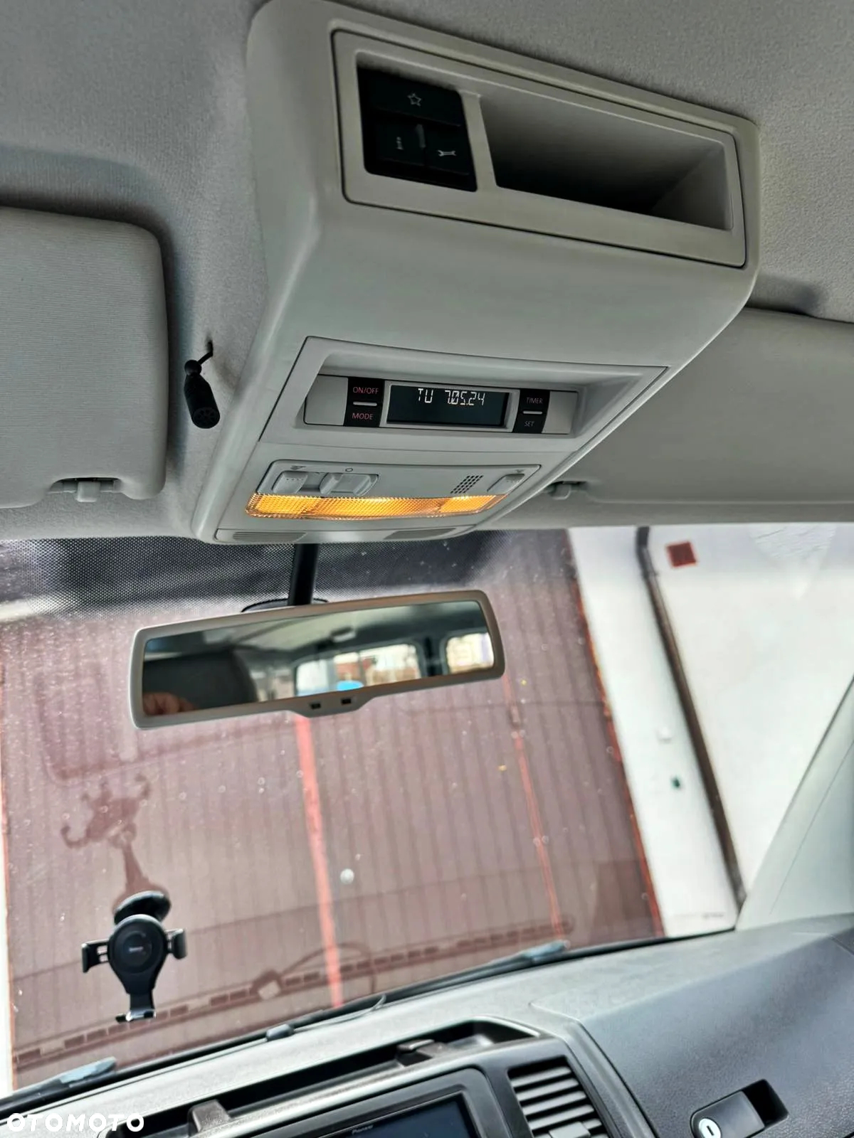 Volkswagen Transporter - 14