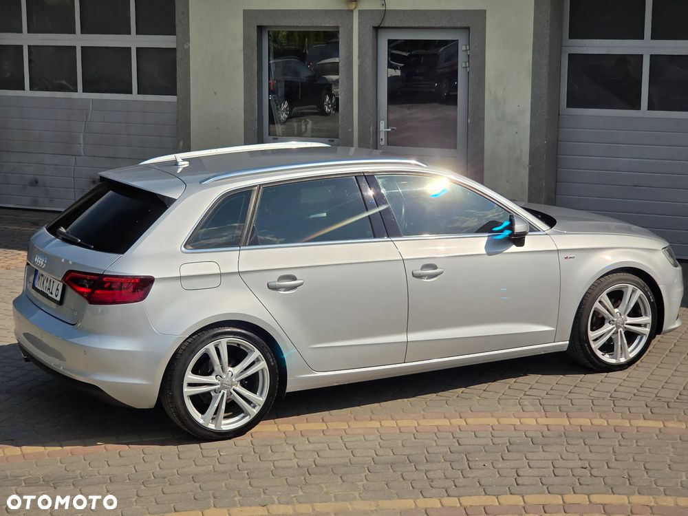 Audi A3 Sportback 1.4 TFSI S line Sportpaket - 16