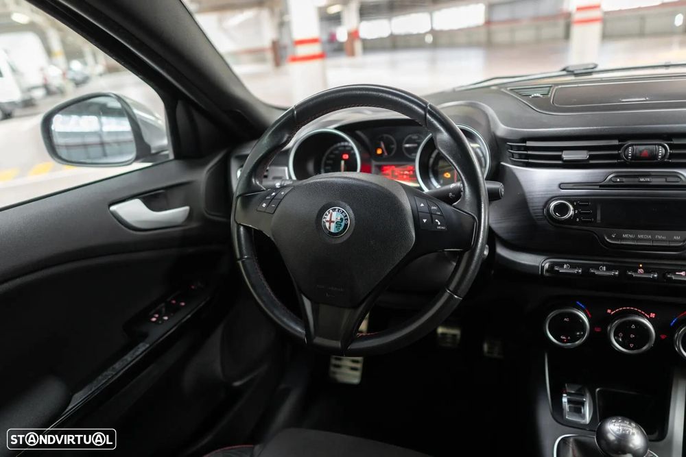 Alfa Romeo Giulietta - 9