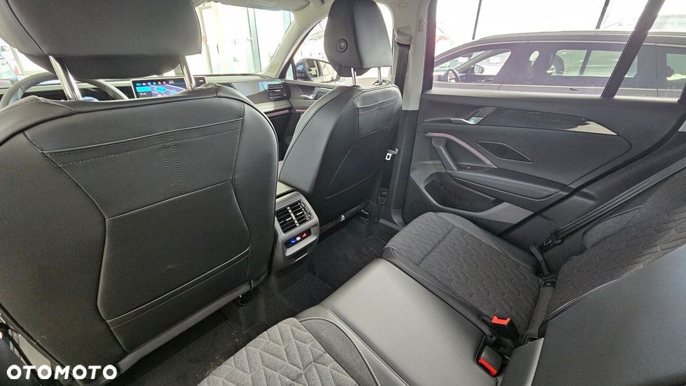 Volkswagen Tiguan - 20