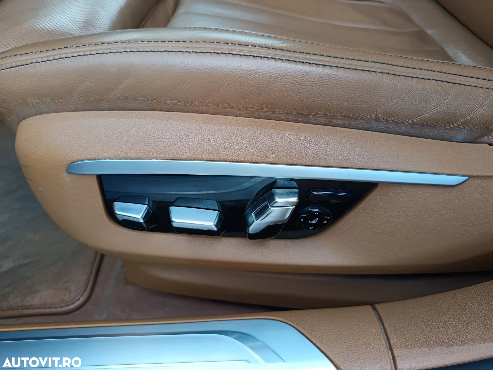 BMW Seria 7 740d xDrive - 22