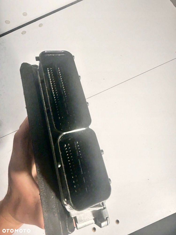 MODUŁ SILNIKA ECU 3.0TFSI 245KW S-TRONIC Audi A4 S4 B8 8K 2011 8K0 907 551 - 3