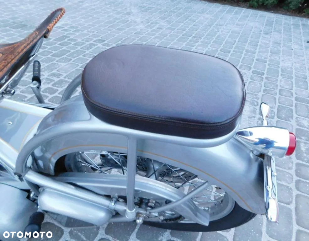 Harley-Davidson Inny - 38