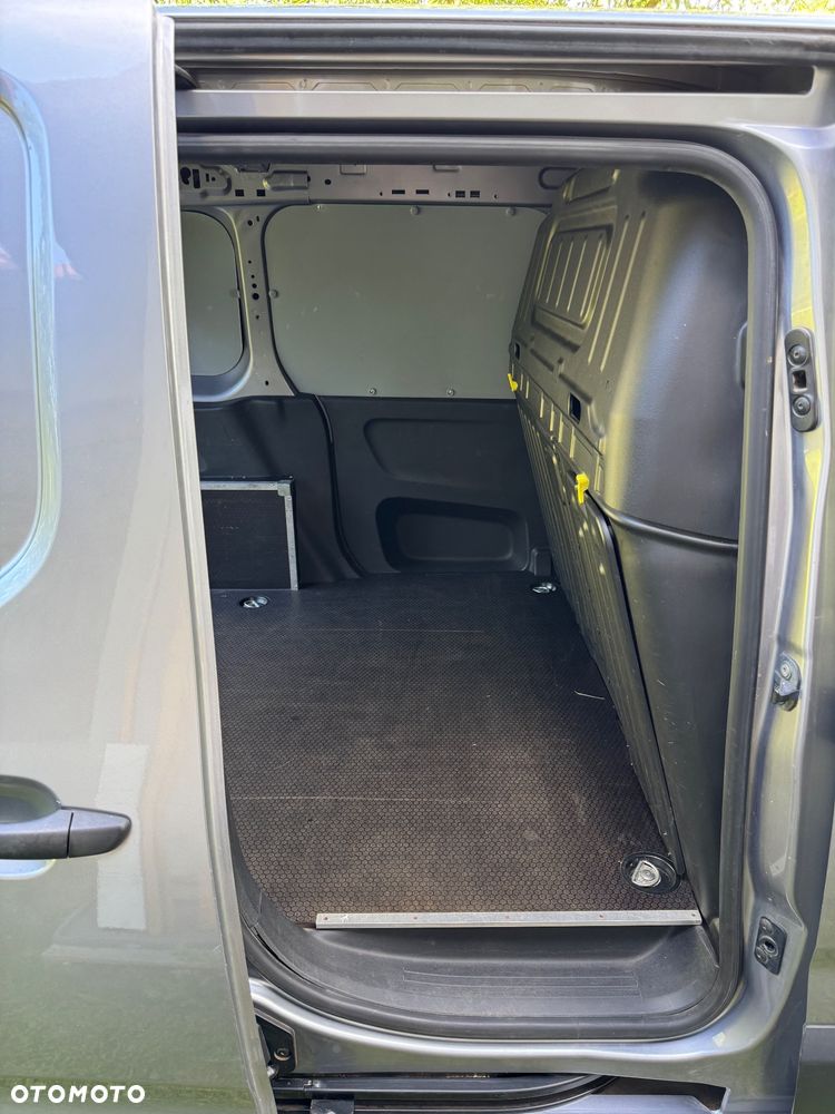 Toyota PROACE CITY - 11