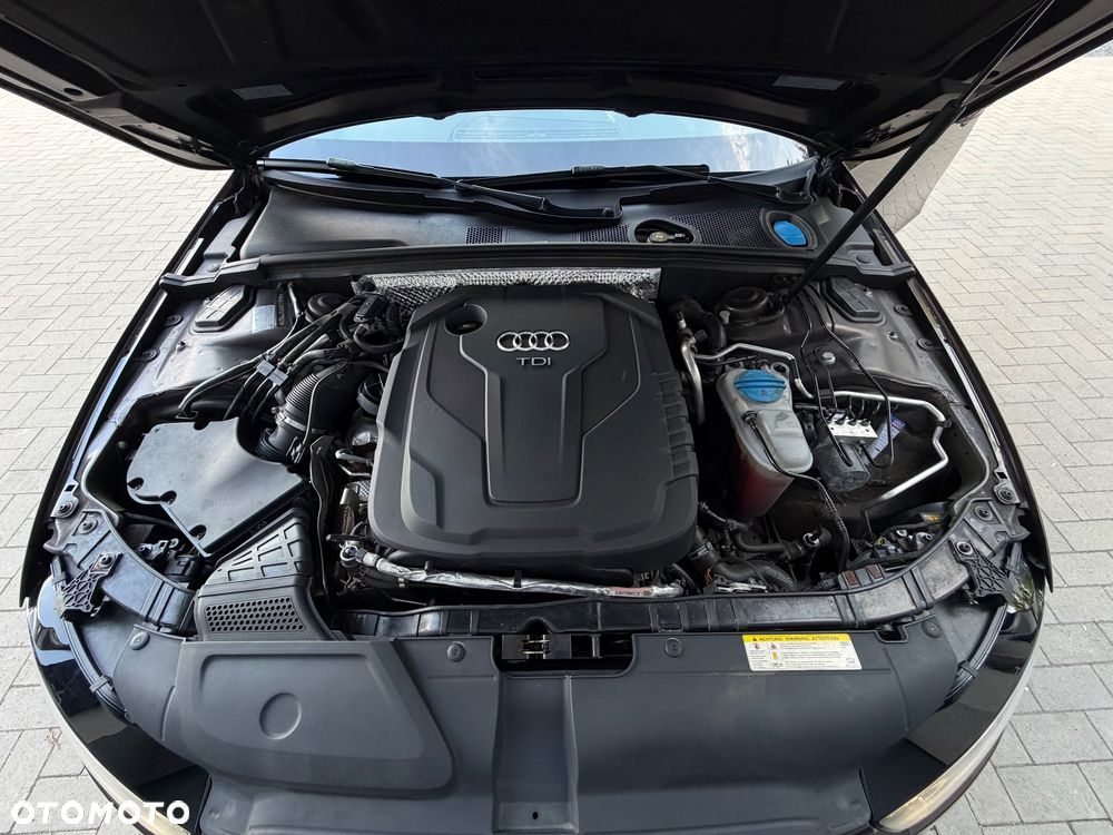 Audi A4 Avant 2.0 TDI Sport S tronic - 33