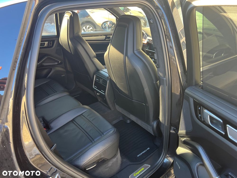 Porsche Cayenne E-Hybrid Tiptronic S Platinum Edition - 21