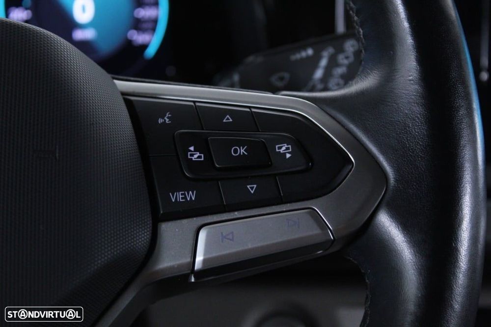 VW Multivan 1.5 TSI e-Hybrid Life DSG Versão Fiscal - 24