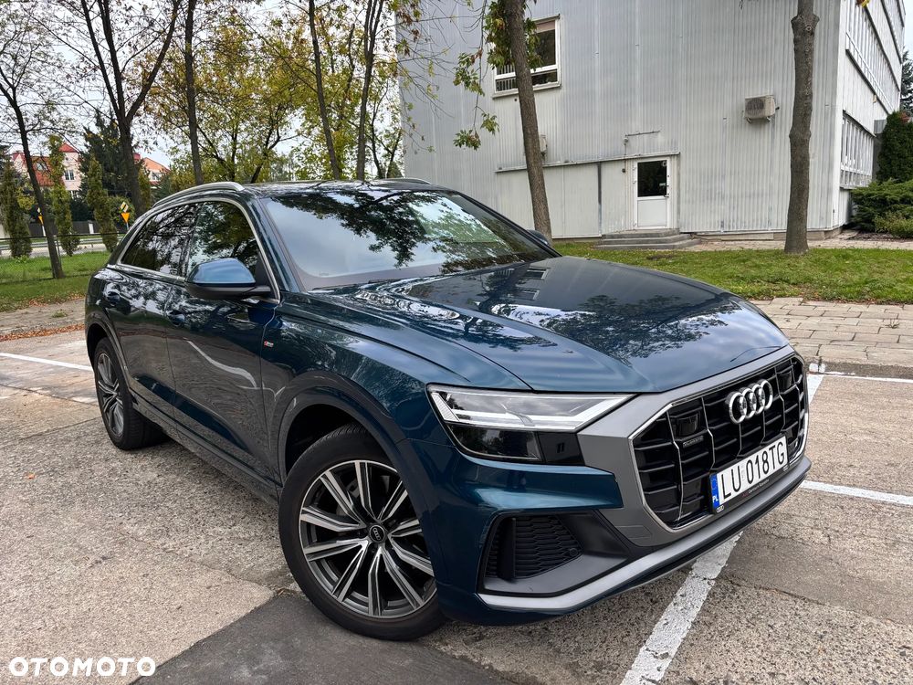 Audi Q8 - 1