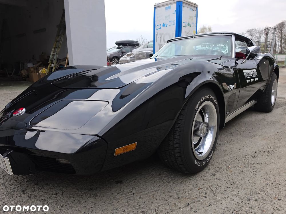 Chevrolet Corvette - 6