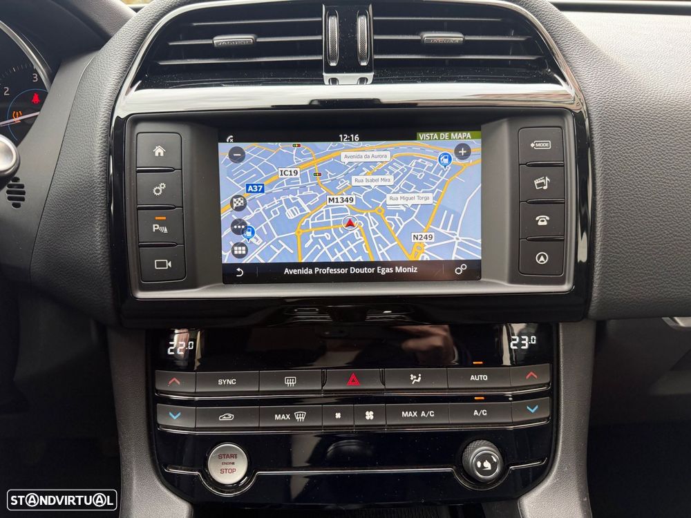 Jaguar F-Pace 20d Pure - 11