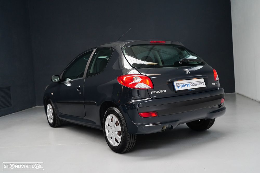 Peugeot 206+ 1.4 - 25