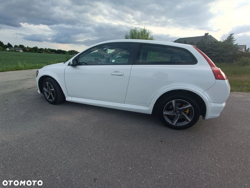 Volvo C30 1.6D - 13