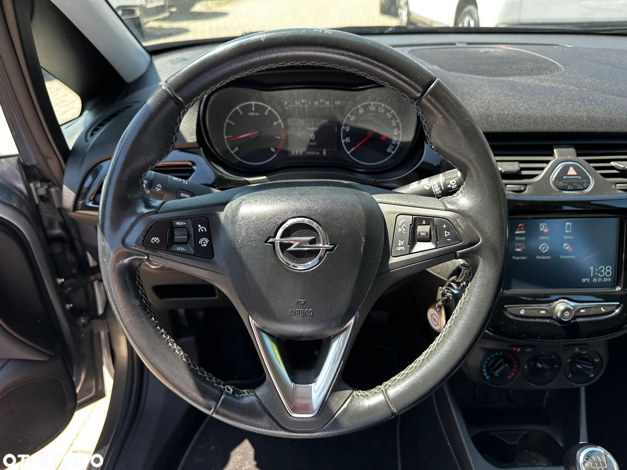 Opel Corsa - 8