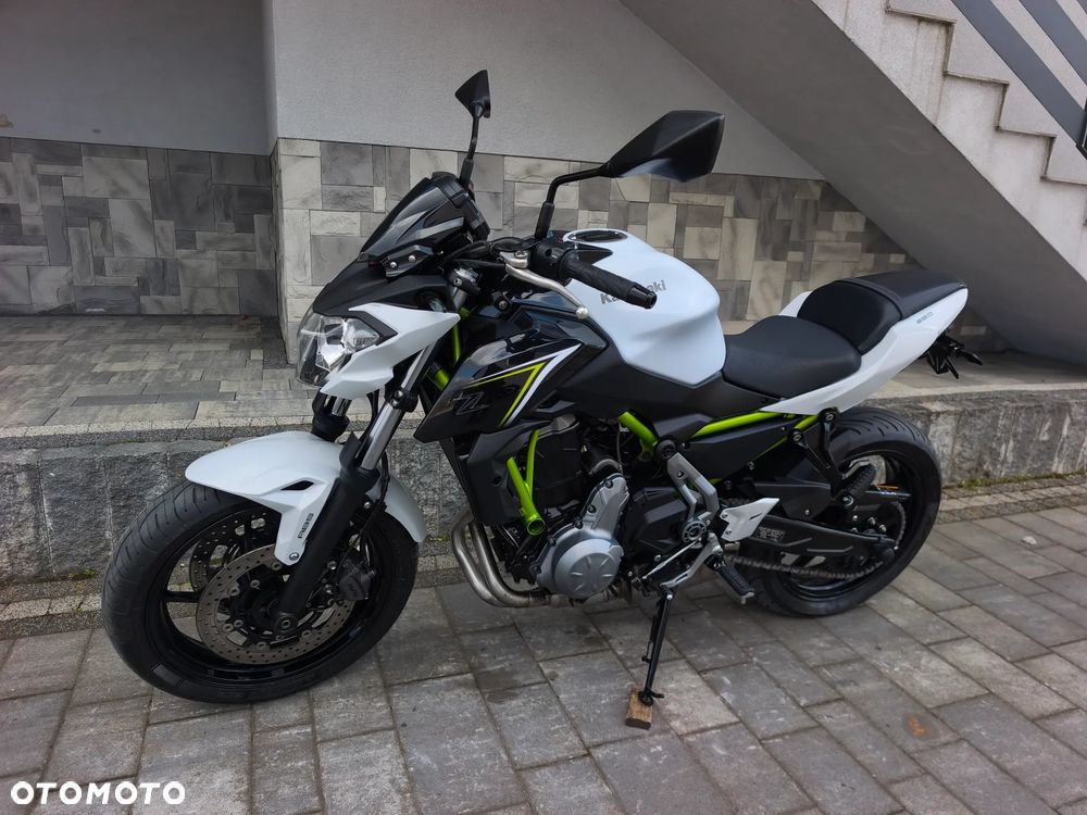 Kawasaki Z 650 - 21