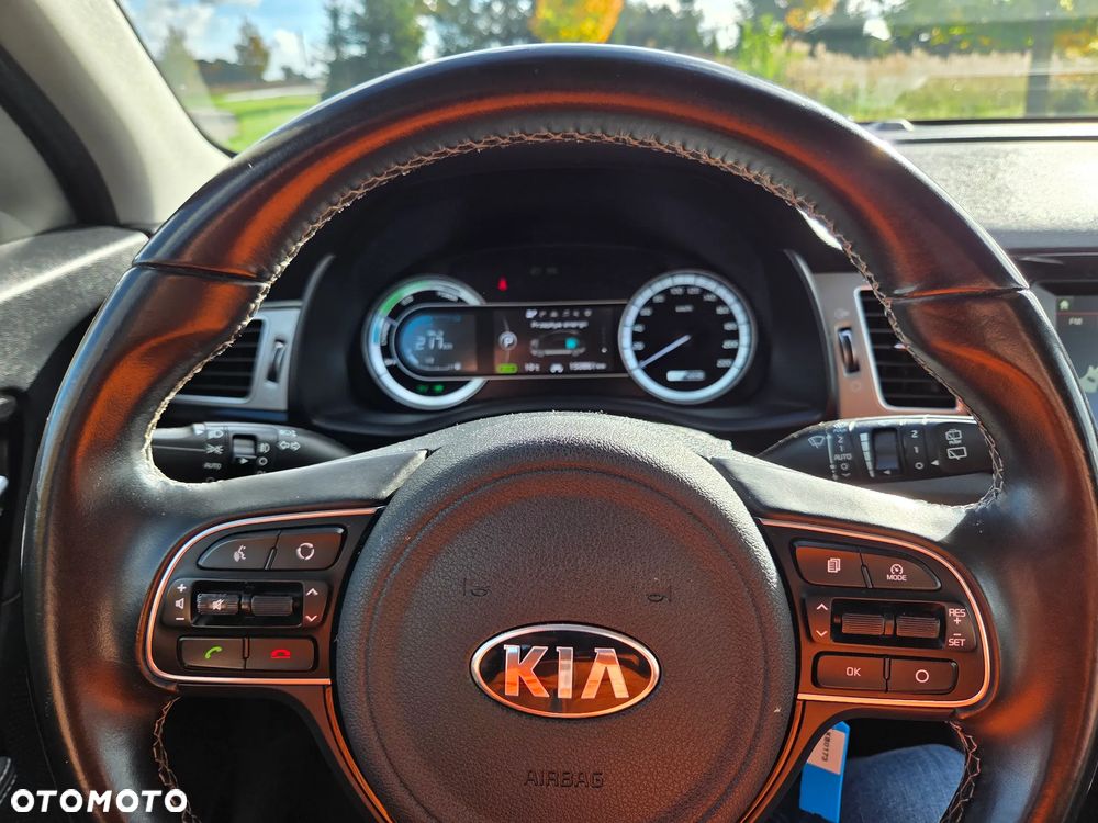 Kia Niro - 12