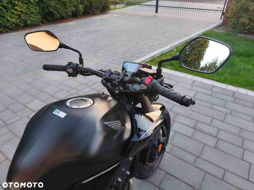 Honda CB - 13