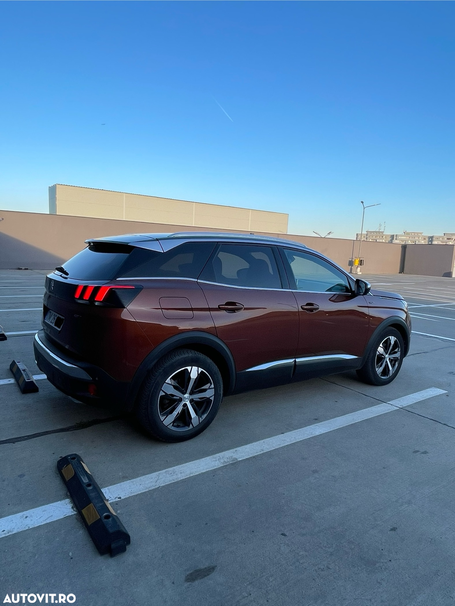 Peugeot 3008 2.0 BlueHDI S&S EAT8 GT - 8