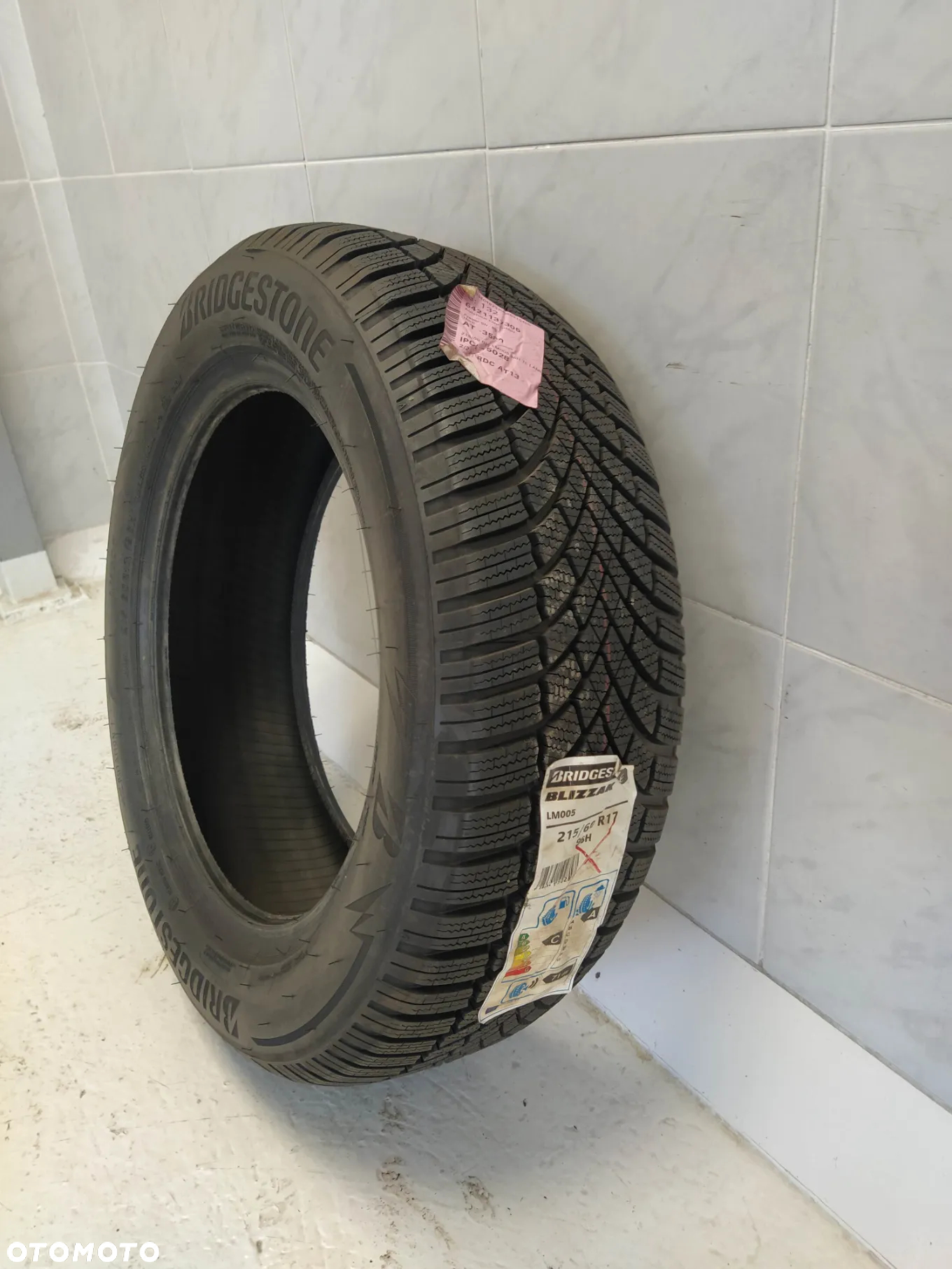 BRIDGESTONE BLIZZAK LM005 OPONA ZIMOWA 215/60 R17 - 3